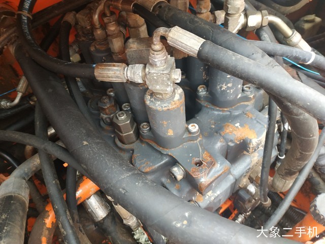 斗山 DH220LC-7 挖掘机