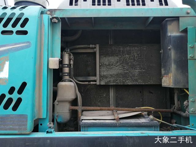 神钢 SK260LC-8 挖掘机