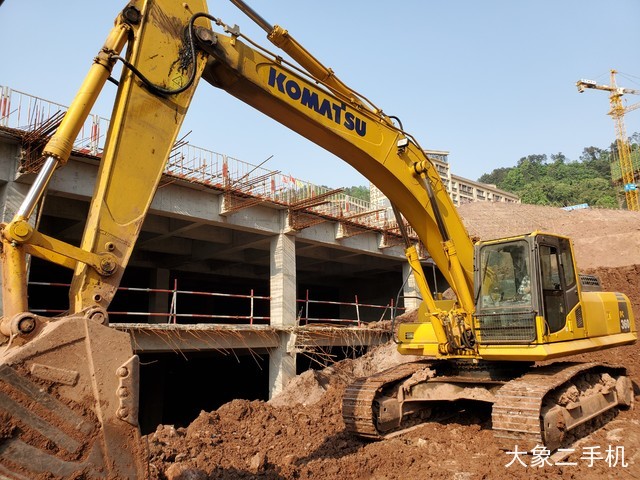 小松 PC360-8M0 挖掘机