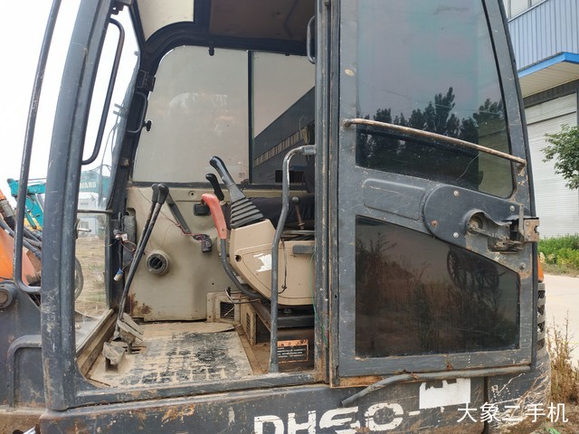 斗山 DH60-7 挖掘机
