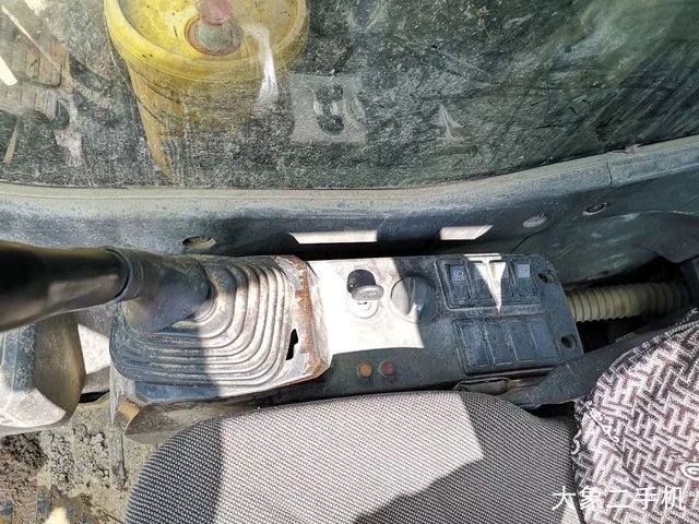 三一重工 SY235C-9 挖掘机