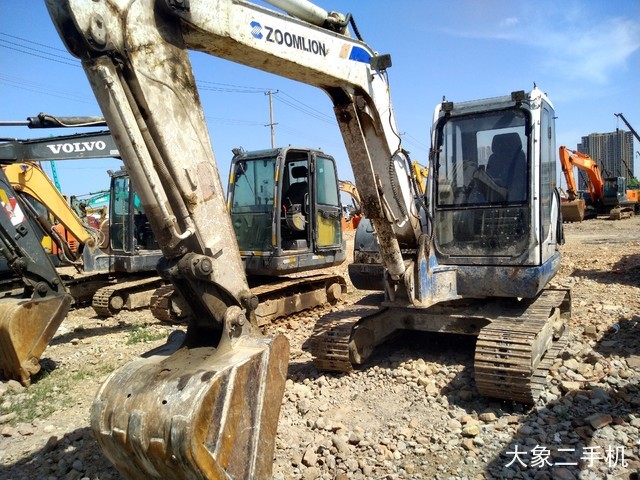 中联重科 ZE60E-1 挖掘机