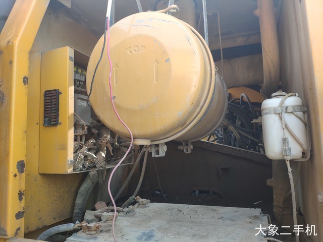 徐工 XE370C 挖掘机