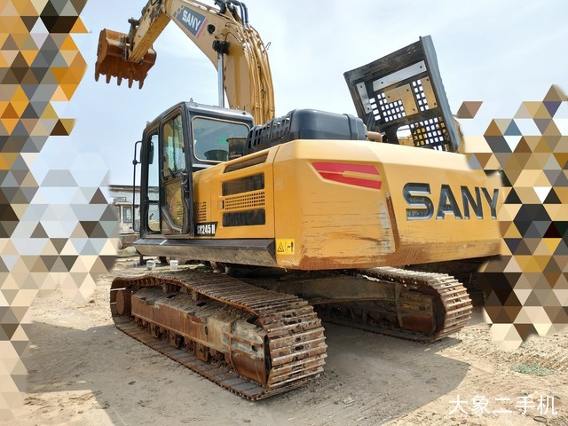 三一重工 SY245H 挖掘机