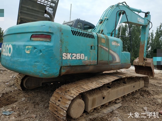 神钢 SK260LC-8 挖掘机