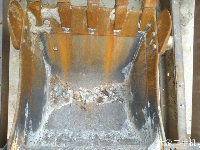 龙工 LG6065 挖掘机