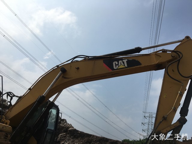 卡特彼勒 324D 挖掘机