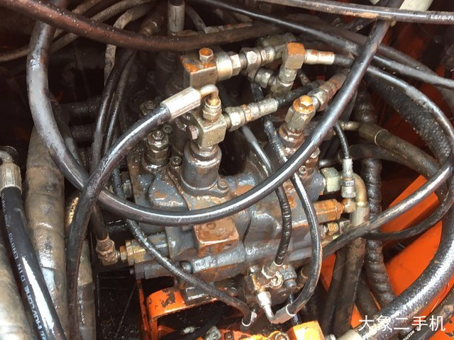 斗山 DH150W-7 挖掘机