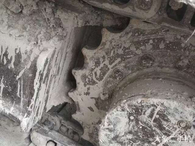 现代 R80-7 挖掘机