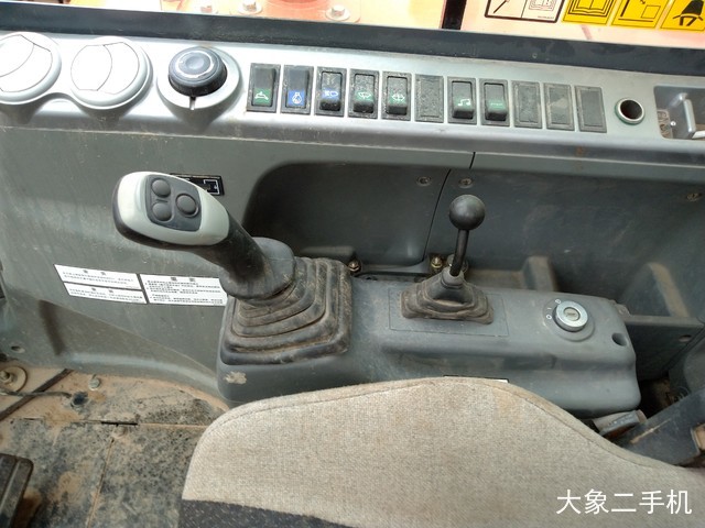 斗山 DX60-9C 挖掘机