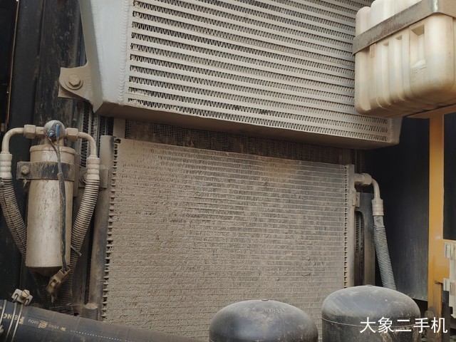 重庆勤牛 QNL150 挖掘机