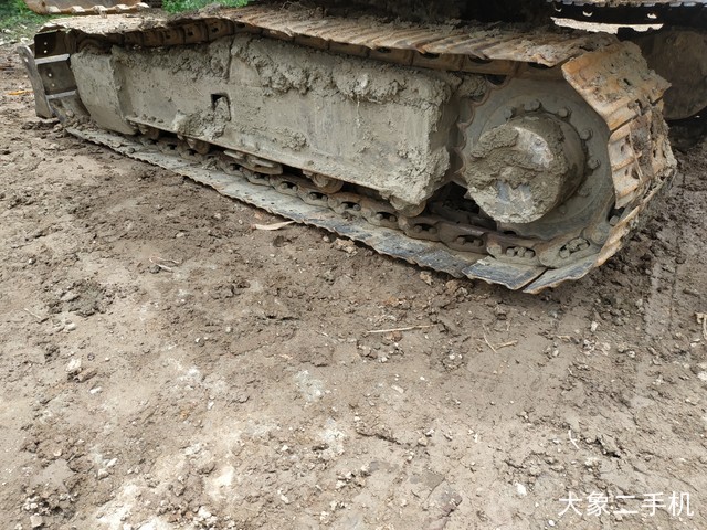 雷沃重工 FR65-7 挖掘机