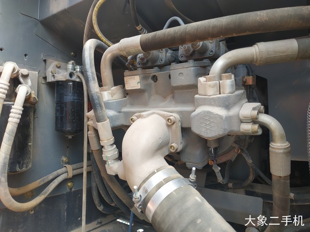 日立 ZX210LC-5A 挖掘机