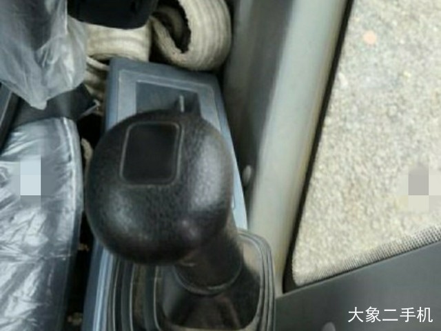 新源 XYB75W-8 挖掘机