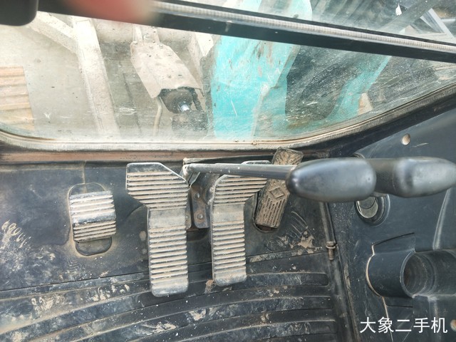 神钢 SK60-C 挖掘机