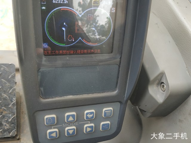 徐工 XE370C 挖掘机