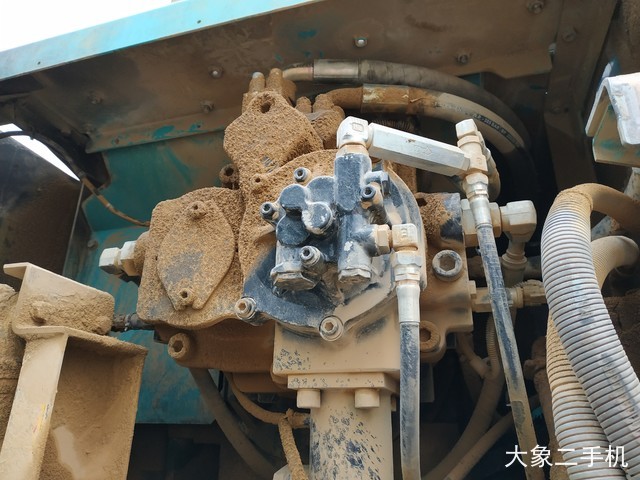神钢 SK460-8 挖掘机