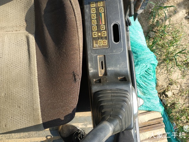 现代 R225LC-7 挖掘机