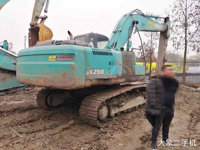 神钢 SK250LC-8 挖掘机