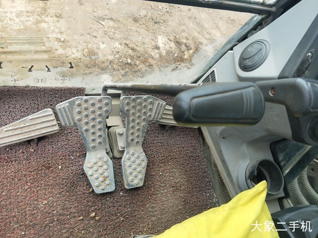 约翰迪尔 E240SC 挖掘机