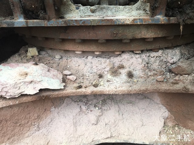 徐工 XE200D 挖掘机