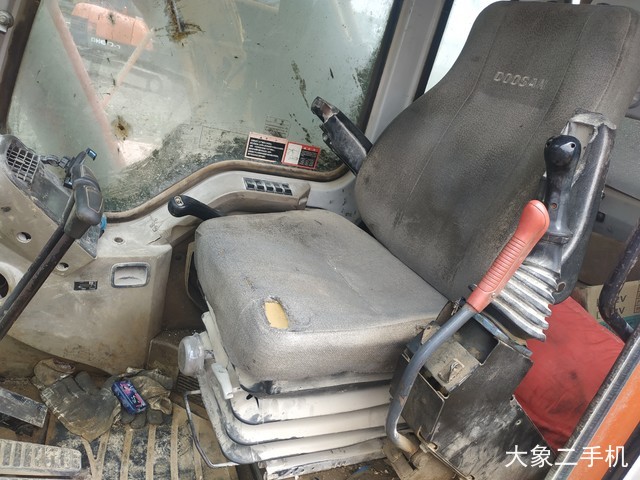 斗山 DH225LC-7 挖掘机