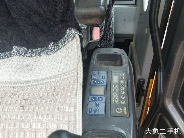 龙工 LG6150 挖掘机