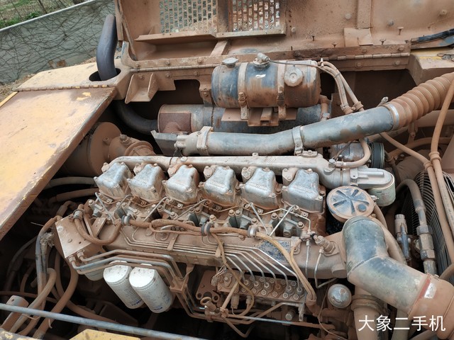 利勃海尔 R944B 挖掘机