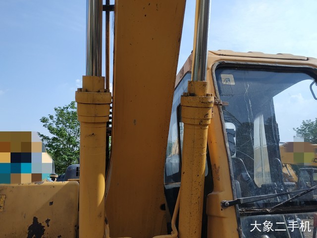 玉柴 YC135-8 挖掘机