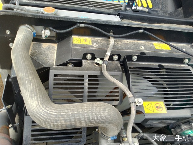 神钢 SK460-8 挖掘机