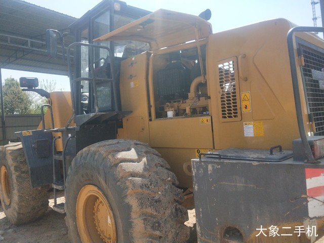 龙工 LG862 装载机