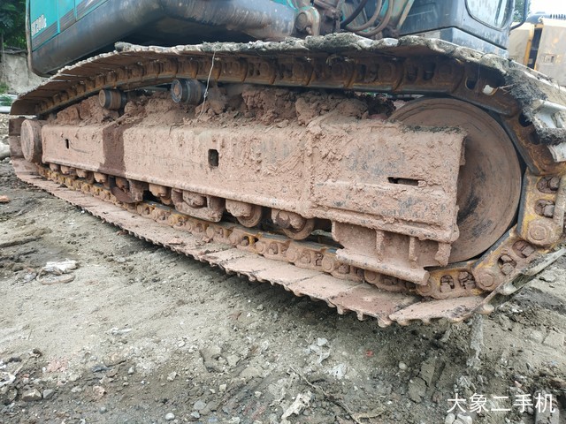 神钢 SK260LC-8 挖掘机