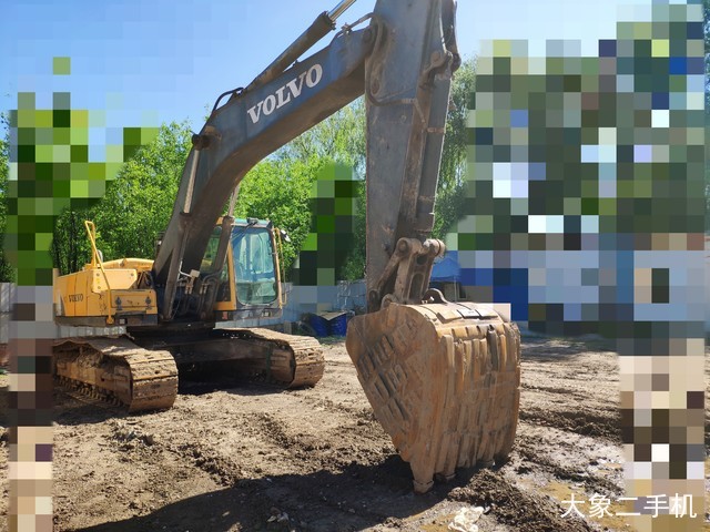 沃尔沃 EC290BLC 挖掘机