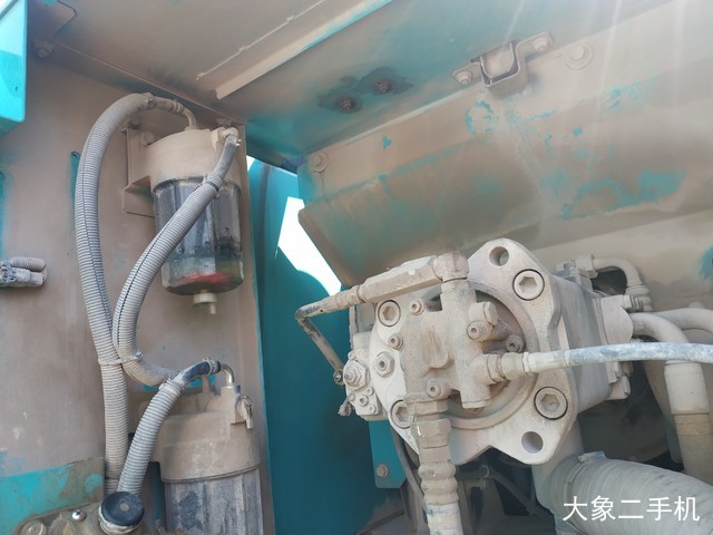神钢 SK260LC-8 挖掘机