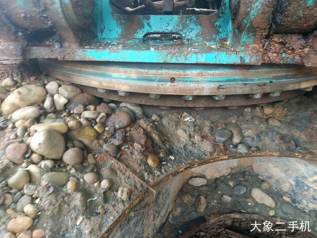 神钢 SK350LC-8 挖掘机