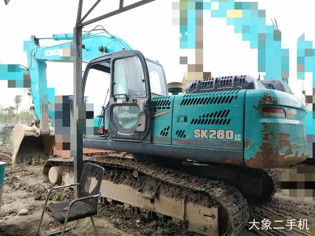 神钢 SK260LC-8 挖掘机