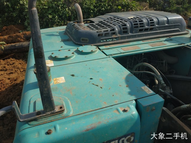 神钢 SK260LC-8 挖掘机