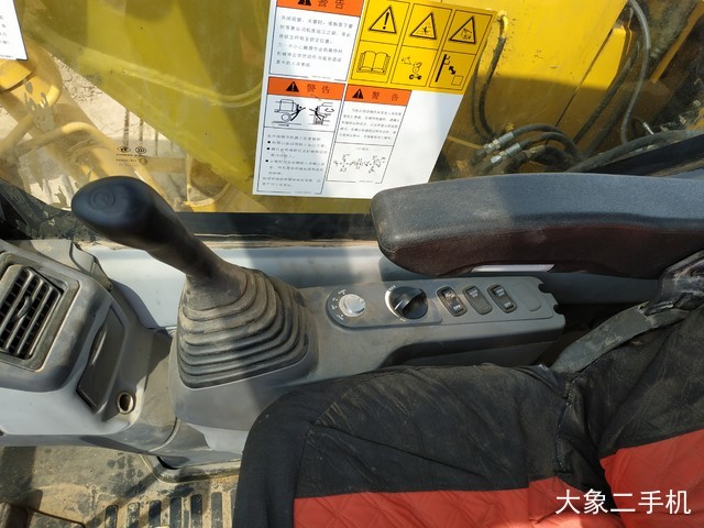 小松 PC130-7 挖掘机