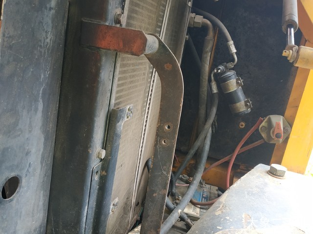 雷沃重工 FR85-7 挖掘机