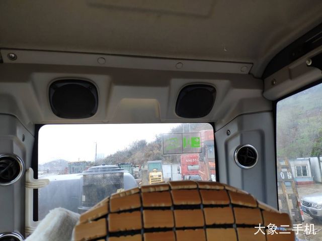 徐工 XE370C 挖掘机