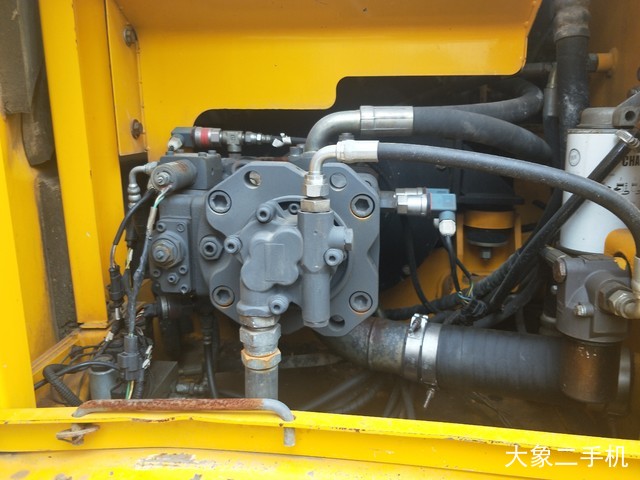 龙工 LG6150 挖掘机