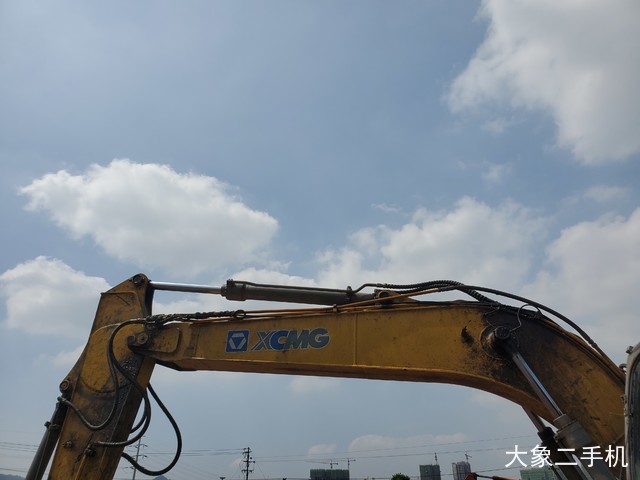 徐工 XE150 挖掘机
