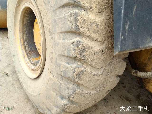 山推 SL50W 装载机