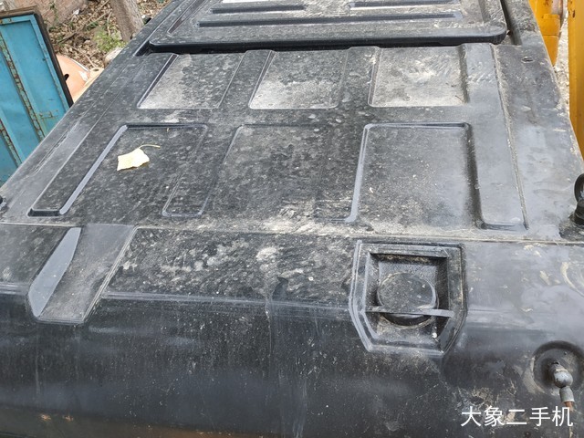 龙工 LG6225 挖掘机