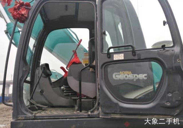 神钢 SK350LC-8 挖掘机