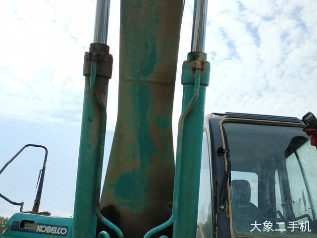 神钢 SK350LC-8 挖掘机