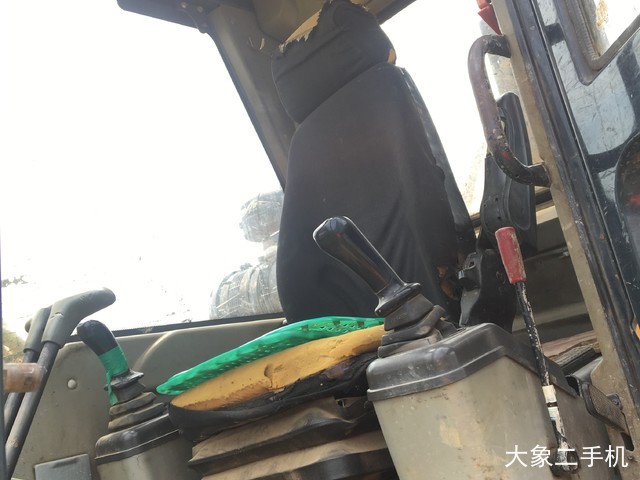 雷沃重工 FR80G 挖掘机