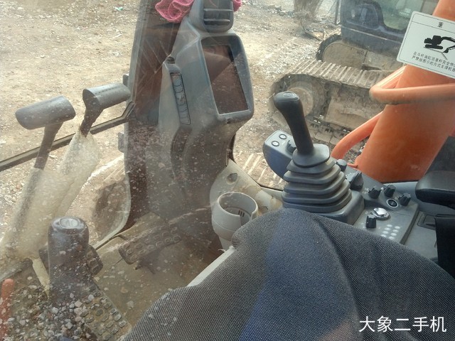 日立 ZX300-5A 挖掘机