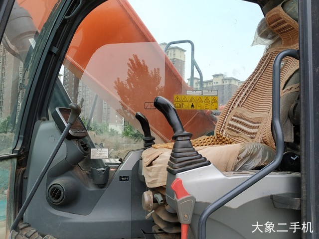 斗山 DX215-9C 挖掘机
