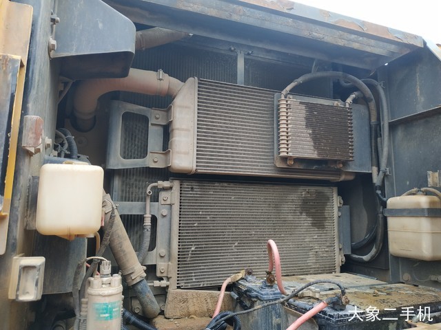 住友 SH240-5 挖掘机